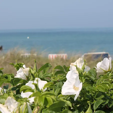 Wiesenblick 1 度假居 Kröpelin